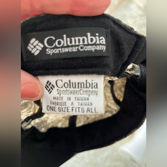 Columbia Women’s Ball Cap One Size Fits All - Picture 8 of 9